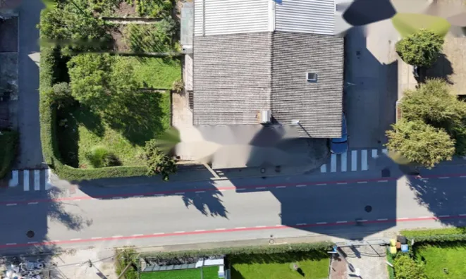 Недвижимость Дом с террасой Брод.: 28