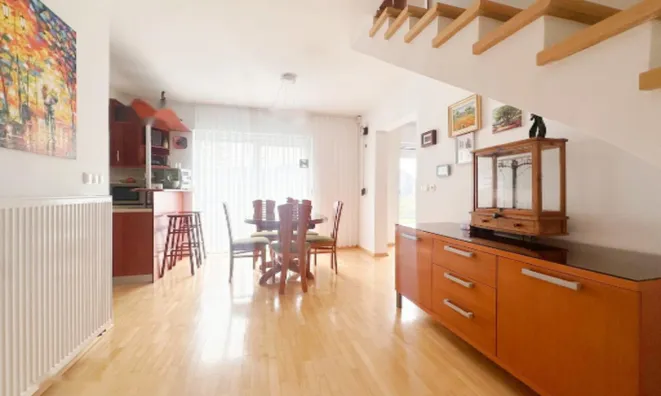 Недвижимость Дом, Чешница, Состро: 15