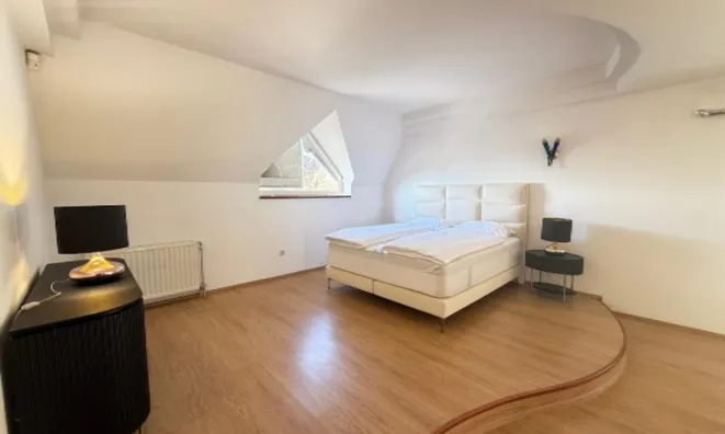 Недвижимость Дом с террасой в Чернучи: 3