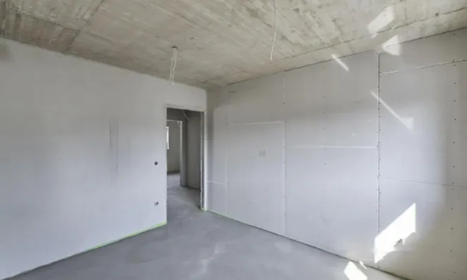 Недвижимость Дом в Тройчеке, Брод.: 18