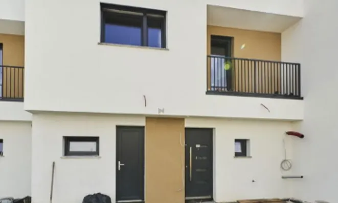 Недвижимость Дом в Тройчеке, Брод.: 20