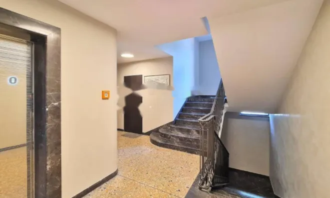 Недвижимость Четырёхкомнатная квартира в центре : 5