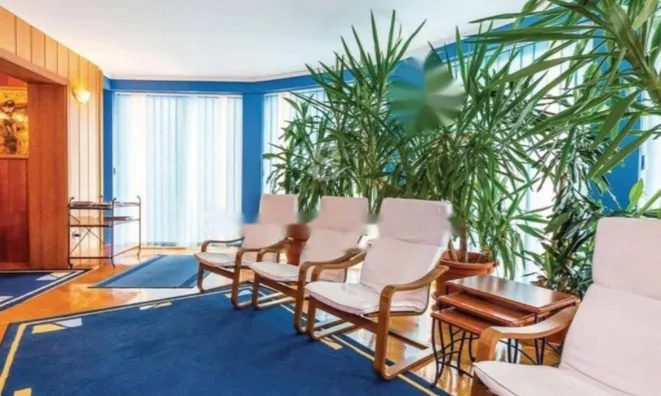 Недвижимость Семейный дом 460 кв.м, Центр: 18