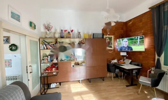 Недвижимость Трехкомнатная квартира, Центр: 5