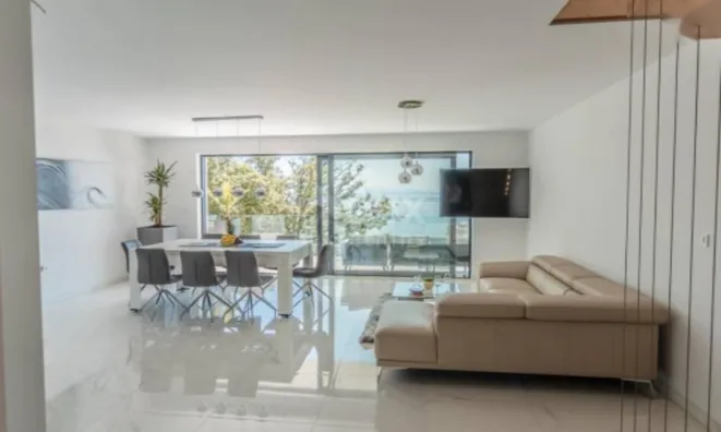 Недвижимость Семейный дом 500 м², Центр, Опатия.: 24