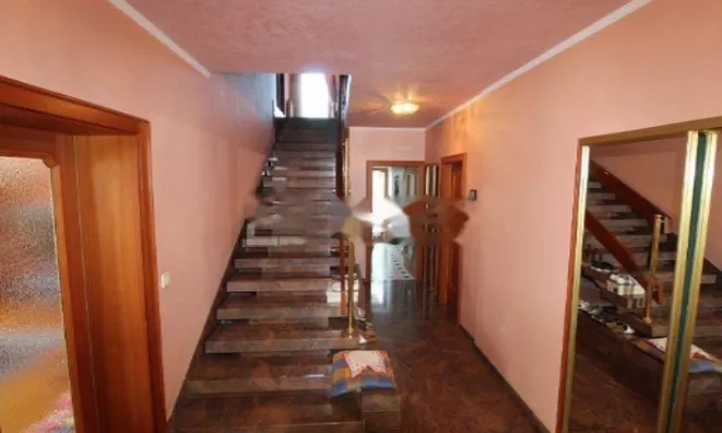 Недвижимость Семейный дом 350 м² в Побри: 14