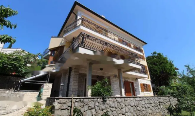 Недвижимость Семейный дом 350 м² в Побри: 27