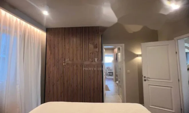 Недвижимость Трёхкомнатная квартира, Центр: 9