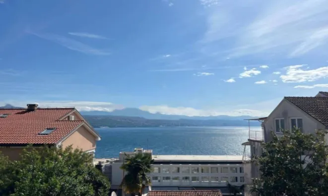 Недвижимость Трёхкомнатная квартира, Центр: 12