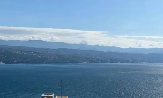 Недвижимость Трёхкомнатная квартира, Центр: 13