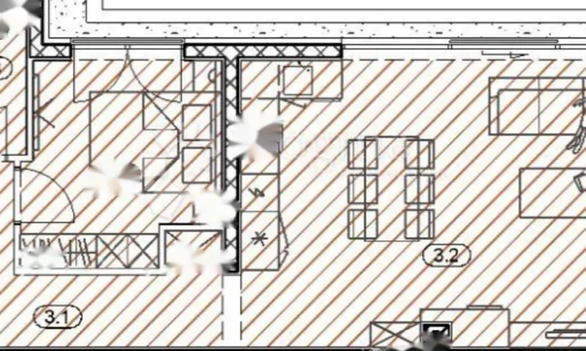 Недвижимость Трёхкомнатная квартира в центре: 1