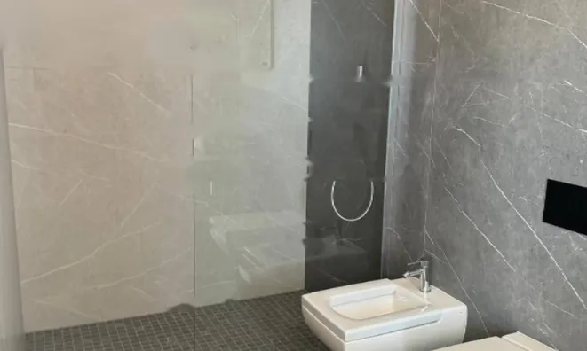 Недвижимость Трехкомнатная квартира Побри: 5