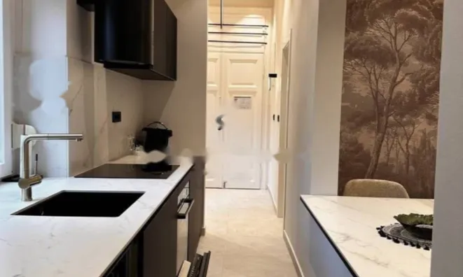 Недвижимость Двухкомнатная квартира в Центре: 6