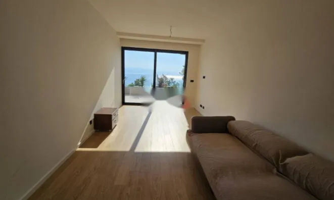 Недвижимость Однокомнатная квартира Центр: 7