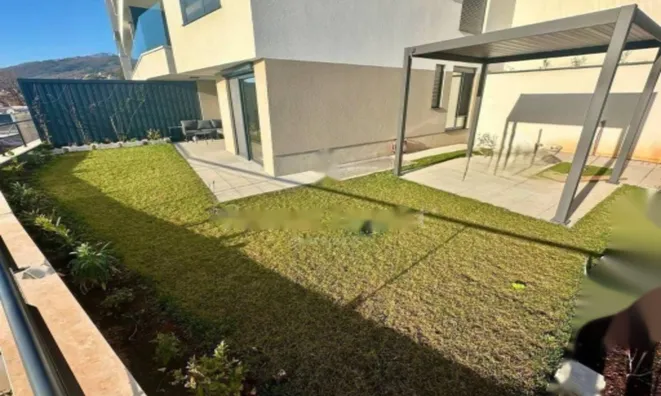 Недвижимость Трехкомнатная квартира Центр: 15