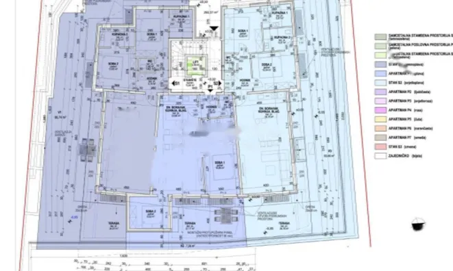 Недвижимость Трехкомнатная квартира в центре: 33