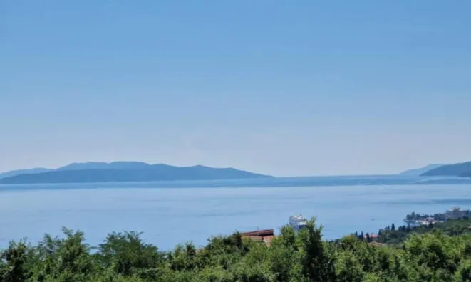 Недвижимость Семейный дом 430 м², Центр: 5