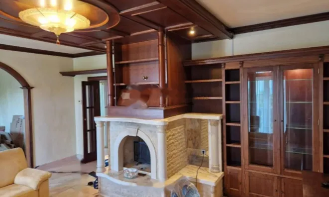 Недвижимость Семейный дом 430 м², Центр: 17