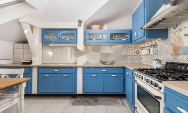 Недвижимость Четырехкомнатная квартира в центре Опатии: 16