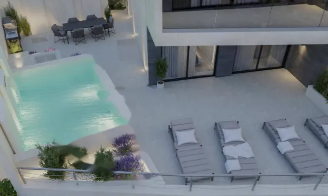 Недвижимость Двухкомнатная квартира, Центр: 3