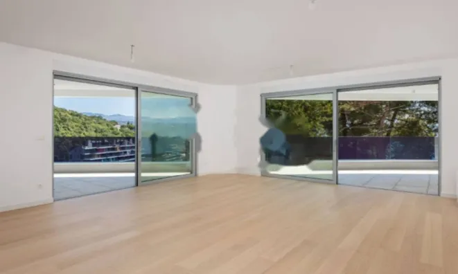 Недвижимость Двухкомнатная квартира Центр: 2