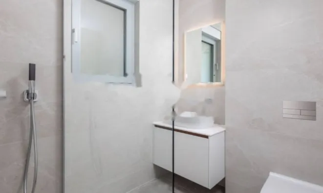 Недвижимость Четырехкомнатная квартира в центре Опатии: 17