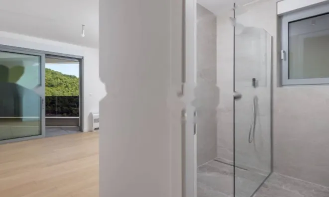 Недвижимость Четырехкомнатная квартира в центре Опатии: 19