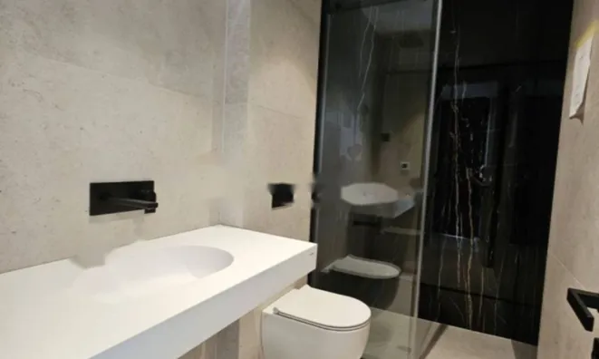 Недвижимость Однокомнатная квартира в центре: 11