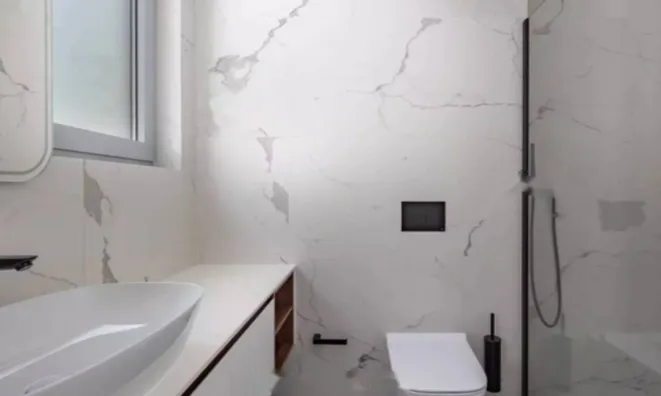 Недвижимость Двухкомнатная квартира, Центр: 7