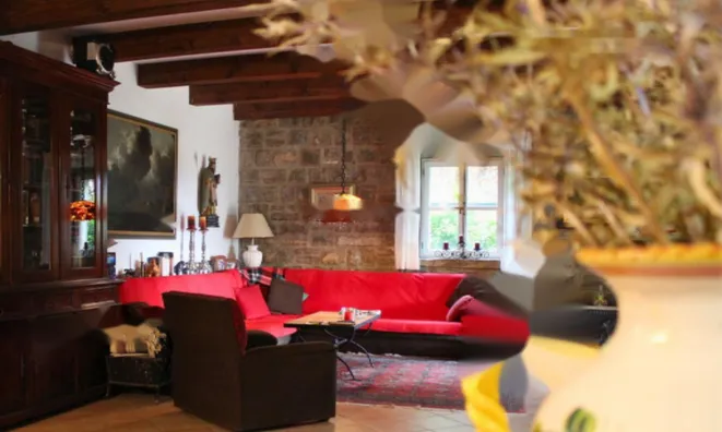 Недвижимость Дом, другое Помьян: 10