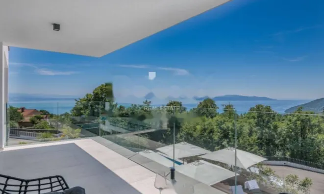 Недвижимость Новый дом в центре Опатии: 2