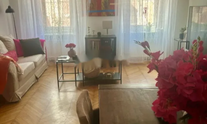 Недвижимость Квартира 5+ комнат в центре: 5