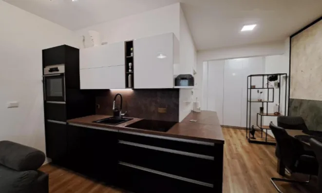 Недвижимость Квартира 1,5 комнатная Шишка: 6