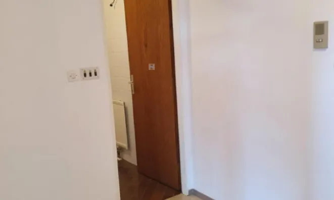 Недвижимость Квартира, 1-комнатная, Шишка: 7