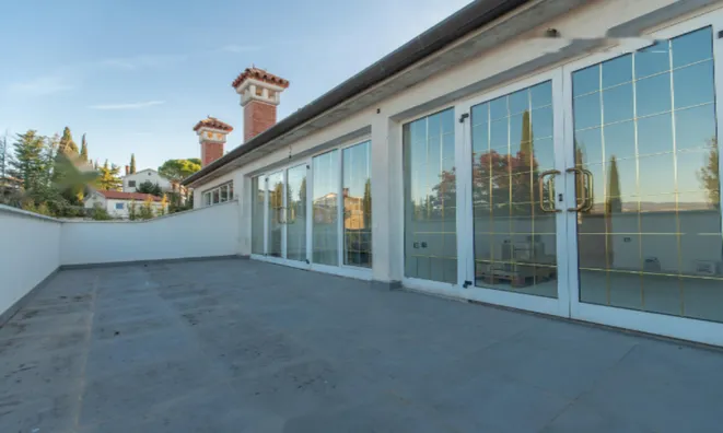 Недвижимость Дом, Копер, Чежарьи, Возможность: 10