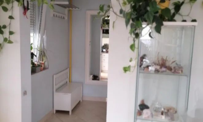 Недвижимость Четырёхкомнатная квартира в Гунцле: 4