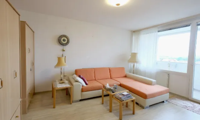 Недвижимость Двухкомнатная квартира Ежица: 3