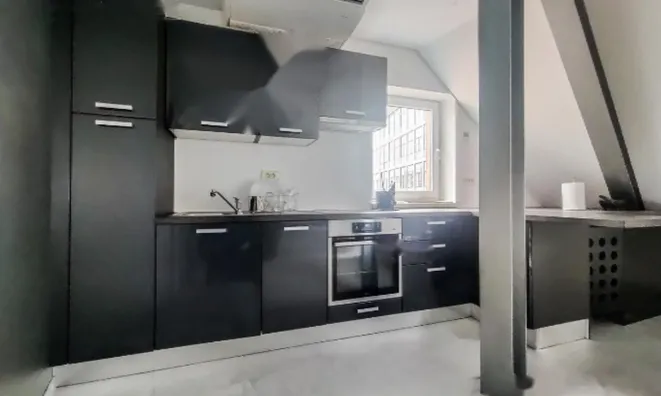 Недвижимость Квартира, 3 комнаты, Центр Любляны: 3