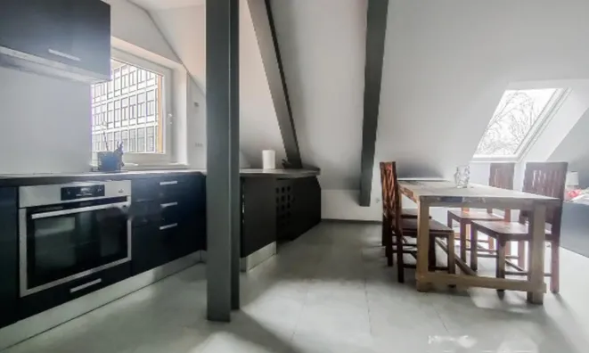 Недвижимость Квартира, 3 комнаты, Центр Любляны: 4