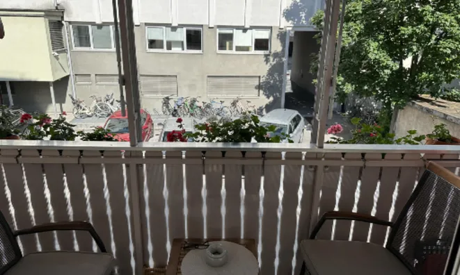 Недвижимость Трёхкомнатная квартира в центре: 8