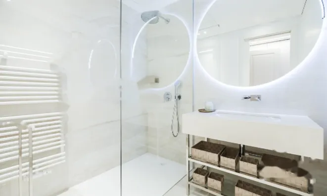 Недвижимость Двухкомнатная квартира в центре: 15