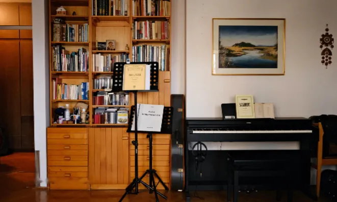 Недвижимость Трехкомнатная Квартира в Центре: 5