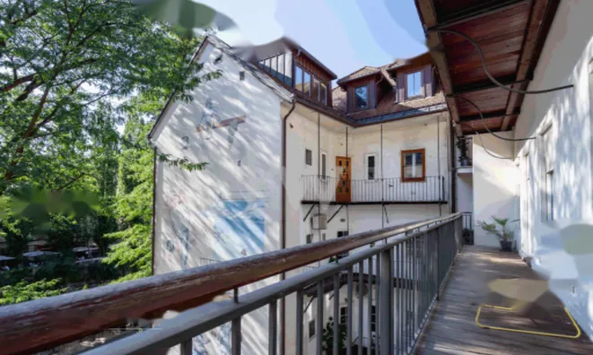 Недвижимость Квартира, 4 комнаты, Центр: 17