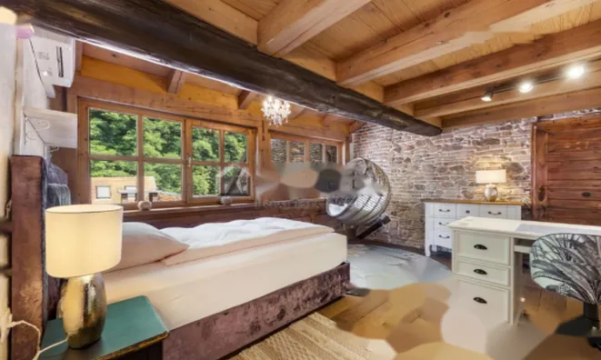 Недвижимость Пятикомнатная квартира в центре: 21