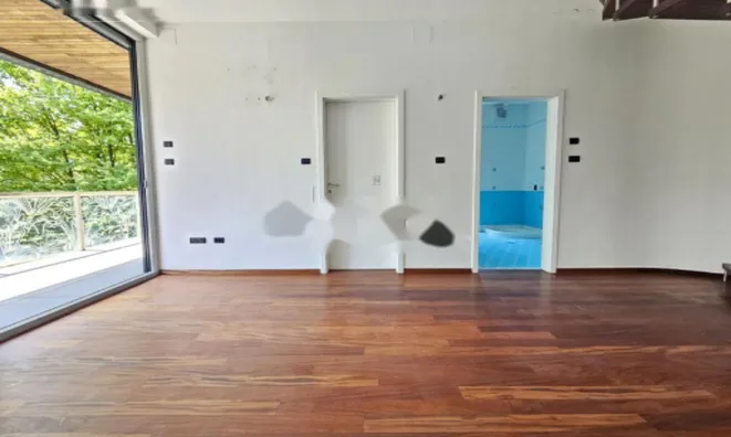 Недвижимость Квартира, 5+ комнат, Центр: 14