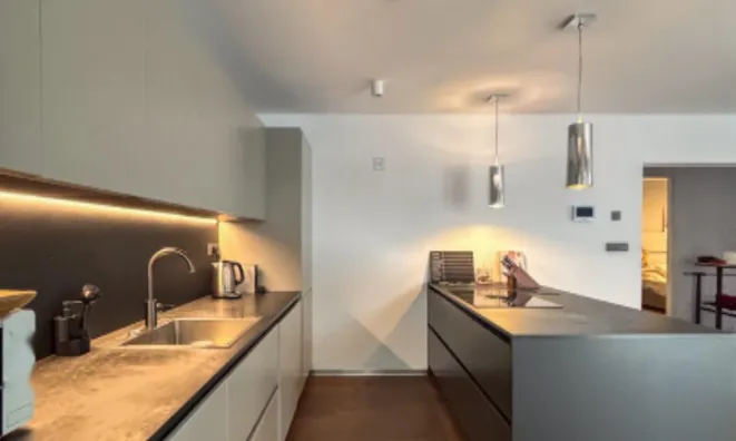 Недвижимость Квартира, 4 комнаты, центр: 5