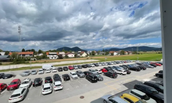 Недвижимость Офисное помещение на Шишке: 1