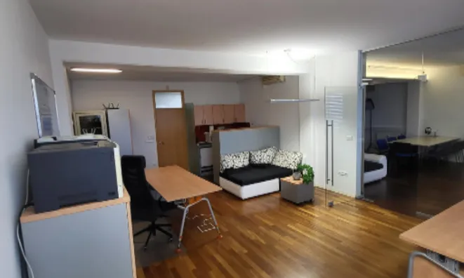 Недвижимость Офисное помещение, Шишка: 10