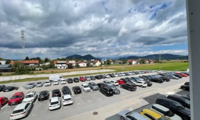 Недвижимость Офисное помещение, Шишка: 11