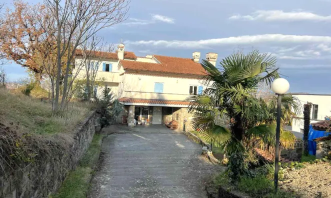 Недвижимость Двухэтажный дом Бошамарин: 7